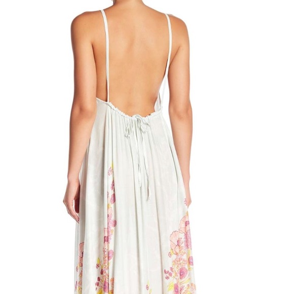 Free People ‘Embrace It’ Cascading Floral Maxi NWT - Picture 4 of 6